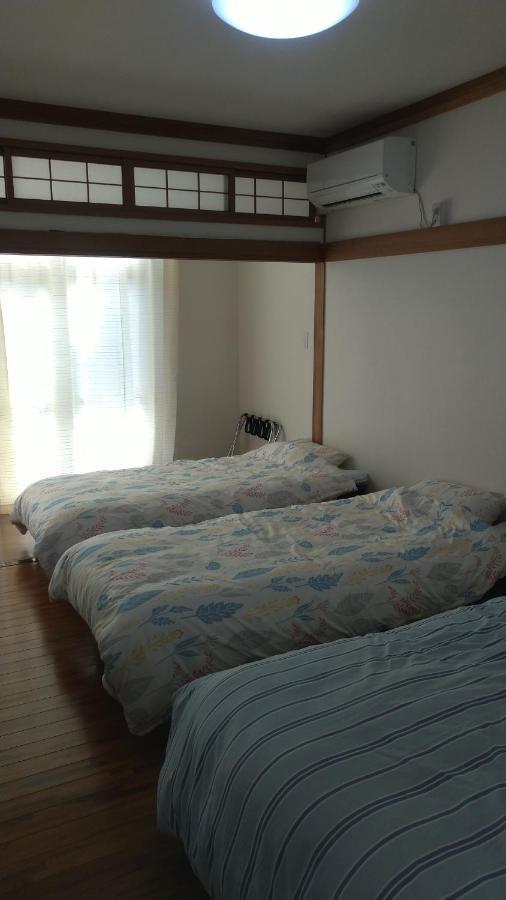 賓館 Kami House 2*